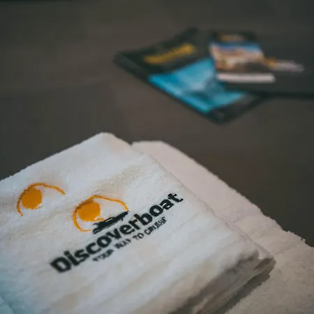 船屋 Discoverboat - Pita - Exclusive Boat&breakfast *