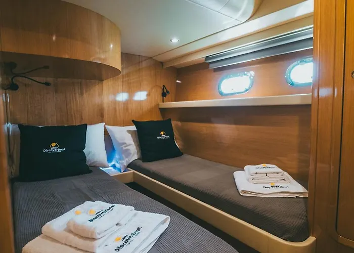 Botel Discoverboat - Pita - Exclusive Boat&breakfast Bari